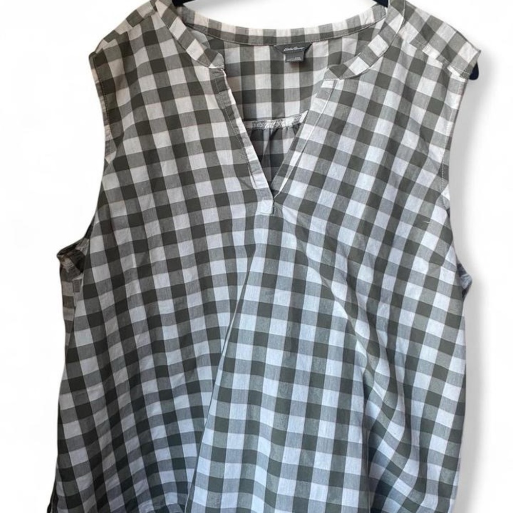 Eddie Bauer Gingham Sleeveless Blouse - Green and White